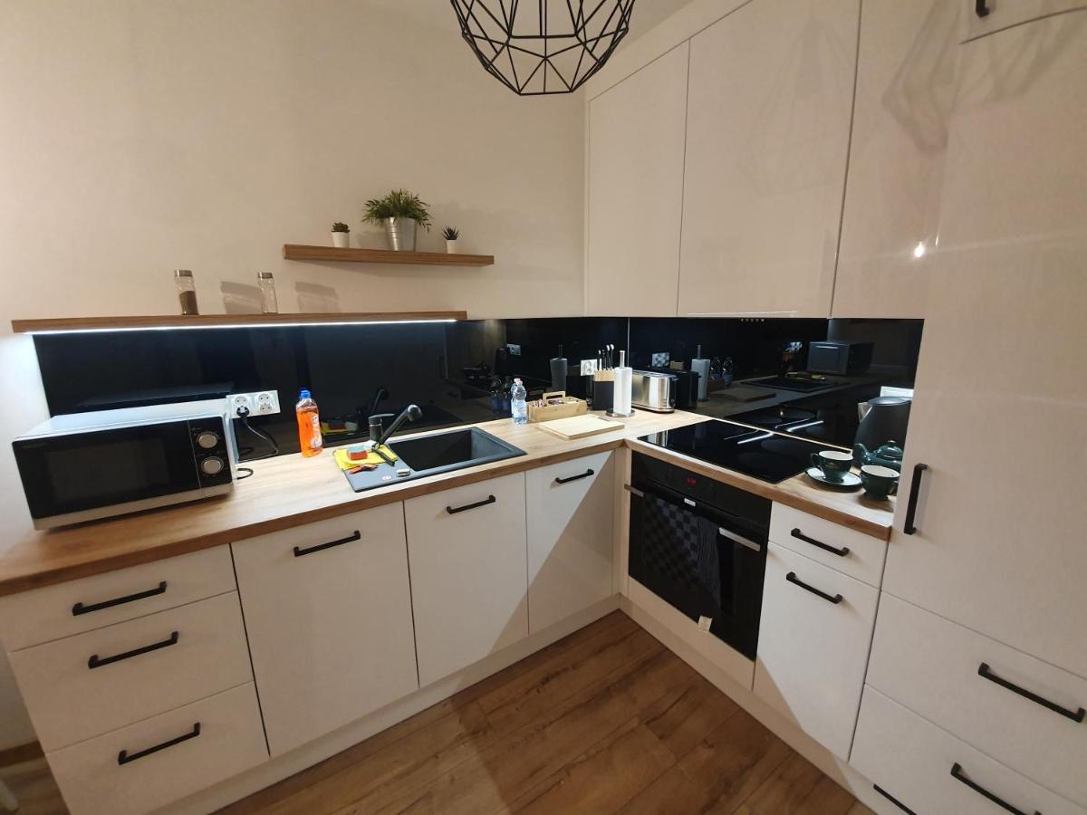 Apartament Number One Nova Wozownia Лешно Екстериор снимка