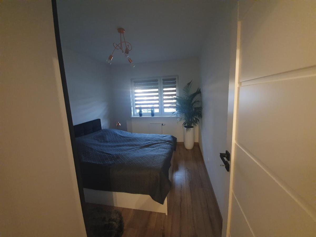 Apartament Number One Nova Wozownia Лешно Екстериор снимка