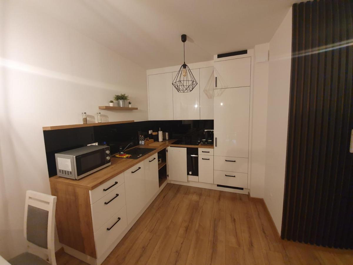 Apartament Number One Nova Wozownia Лешно Екстериор снимка