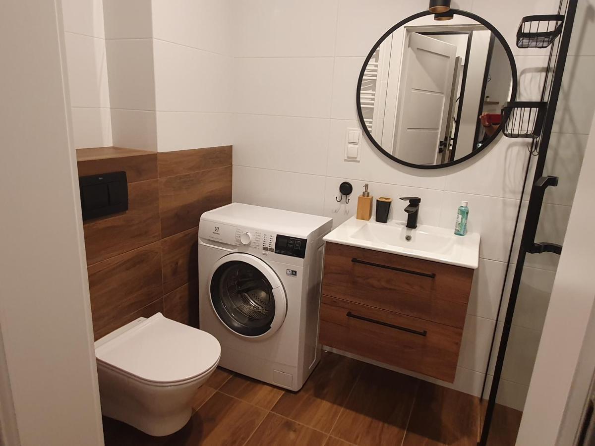 Apartament Number One Nova Wozownia Лешно Екстериор снимка